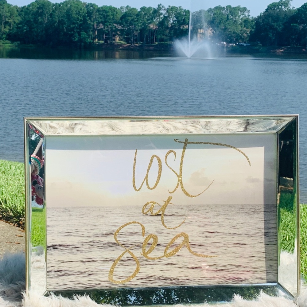 Lost at Sea Wall Decor